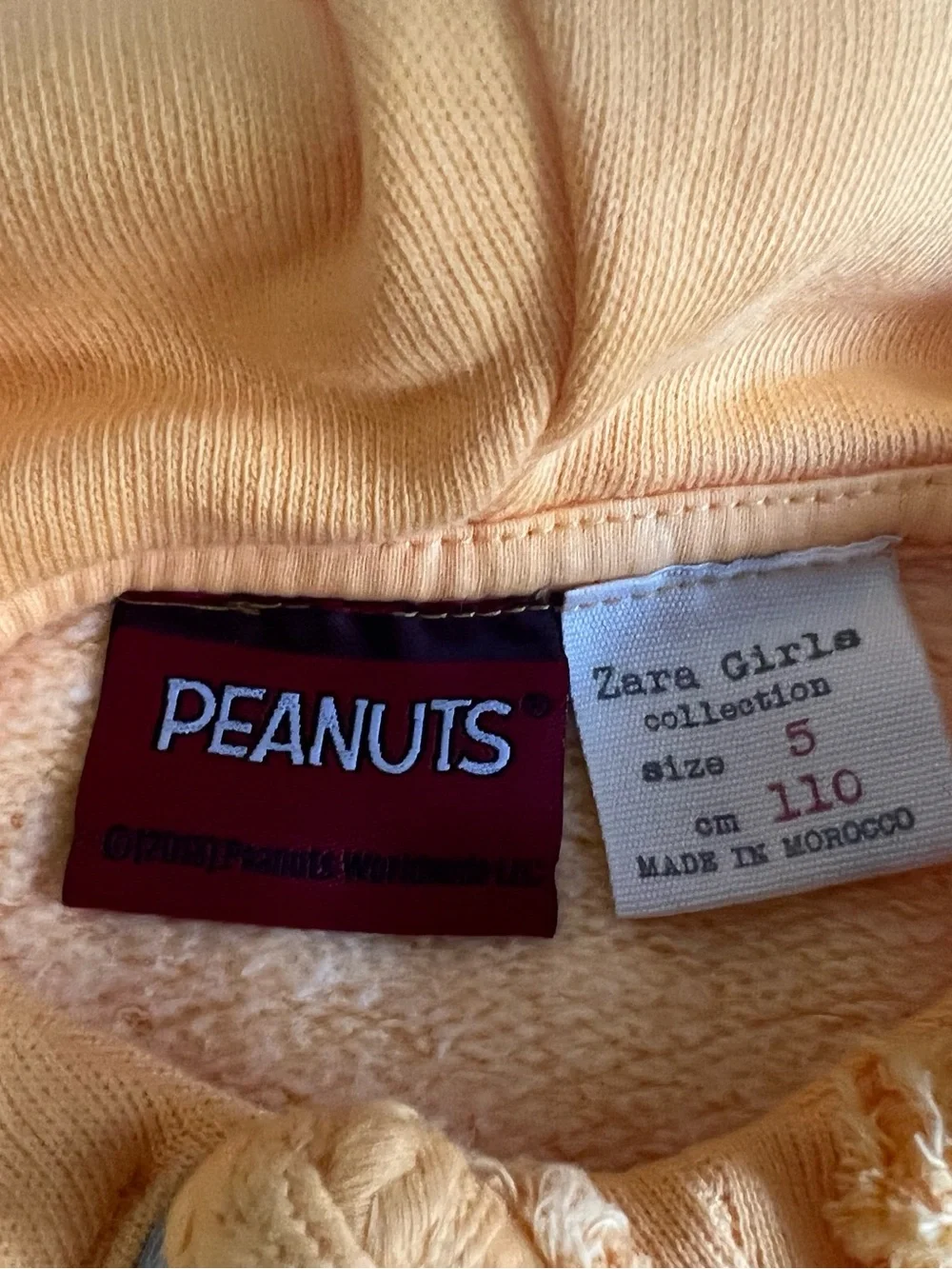Kids Yellow Hoodie Top with Snoopy Graphic size 5 NWOT